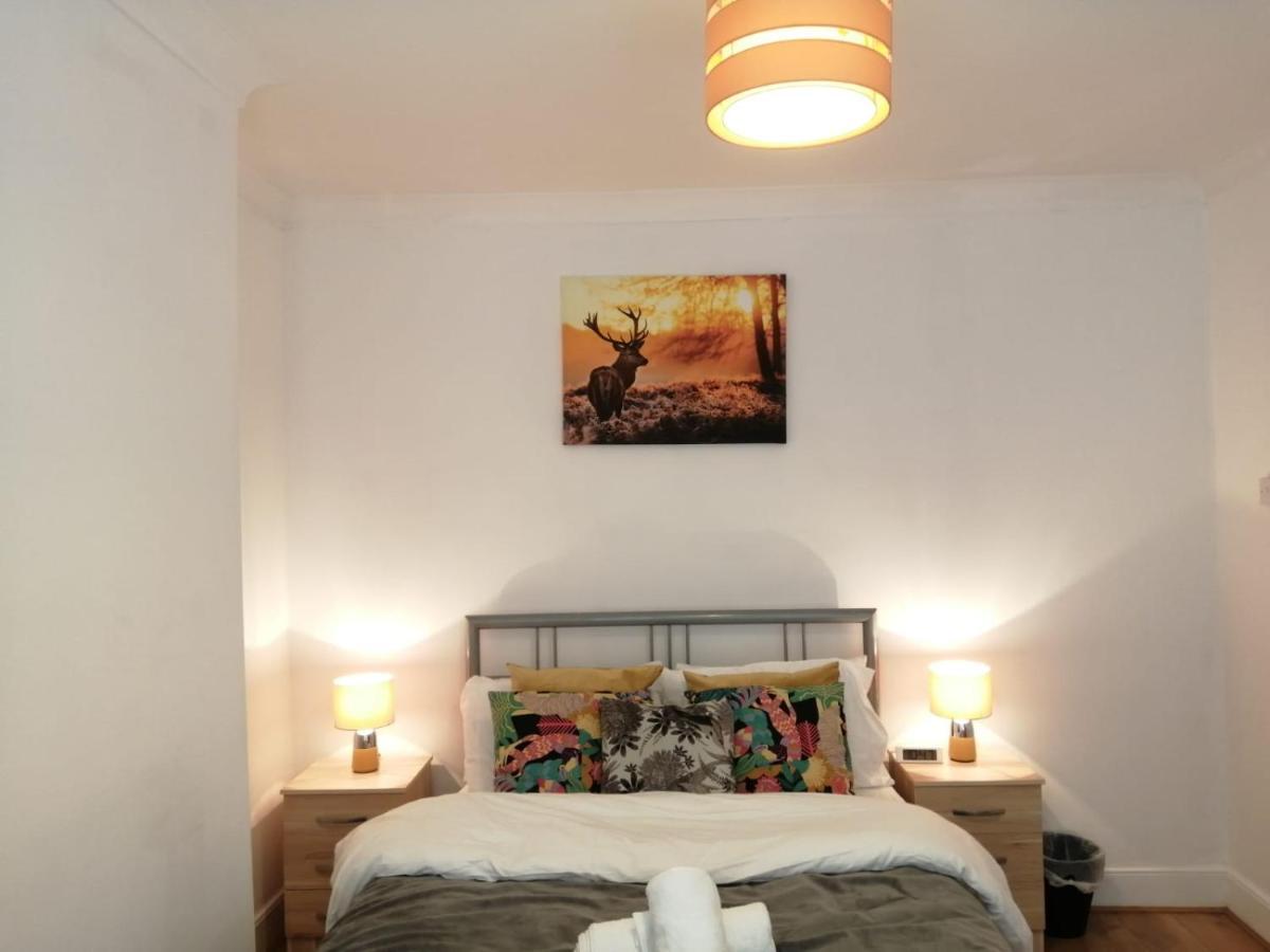 Central Stratford Cozy Double Room Londres Exterior foto