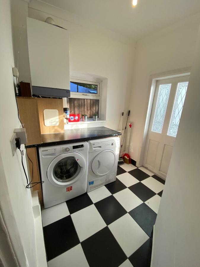 Central Stratford Cozy Double Room Londres Exterior foto