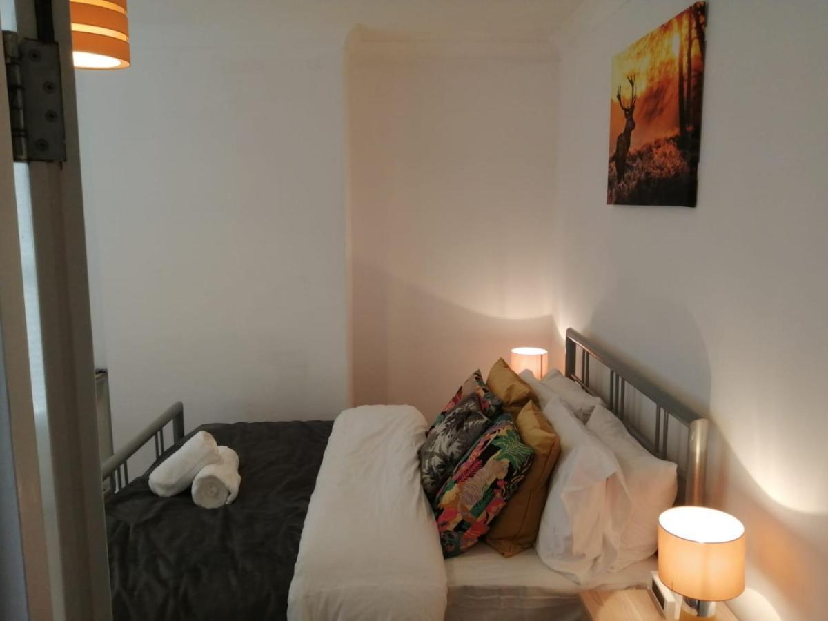Central Stratford Cozy Double Room Londres Exterior foto