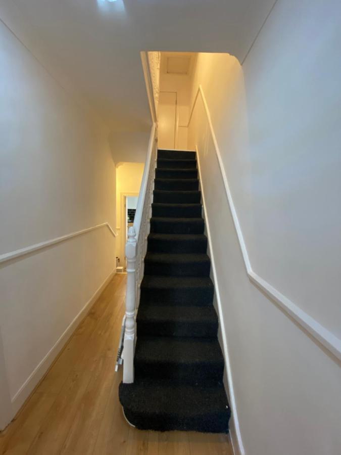 Central Stratford Cozy Double Room Londres Exterior foto