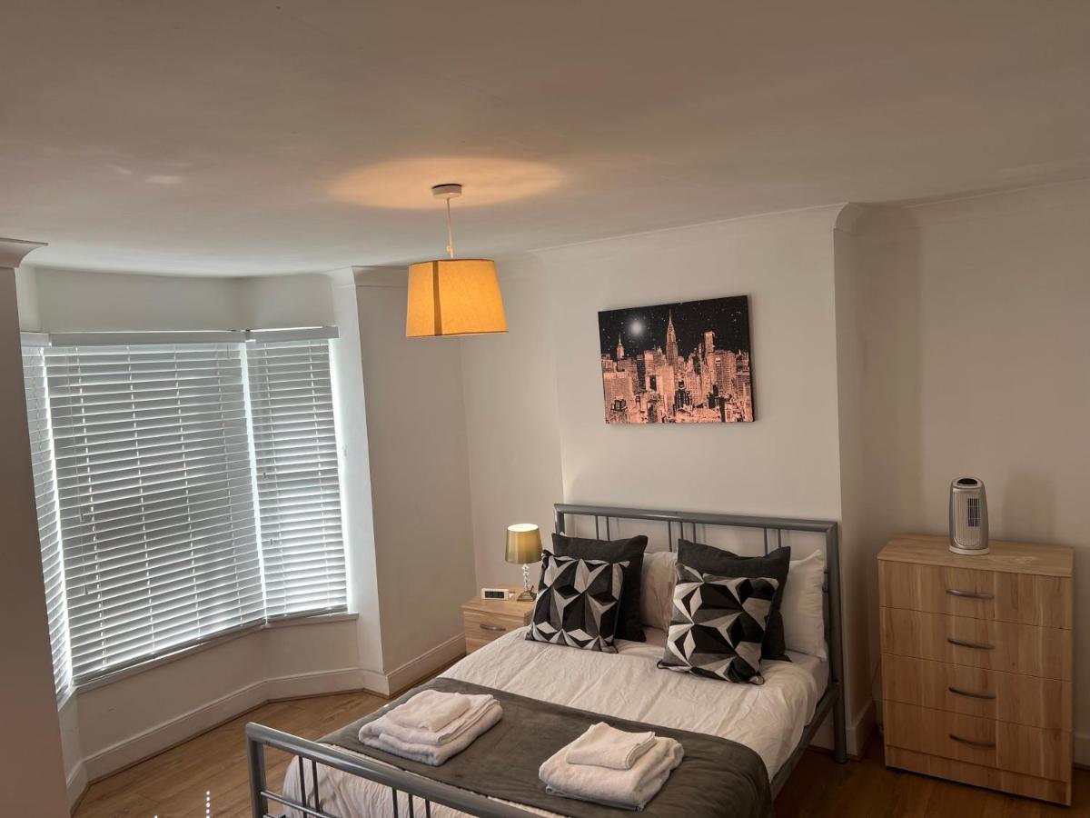 Central Stratford Cozy Double Room Londres Exterior foto