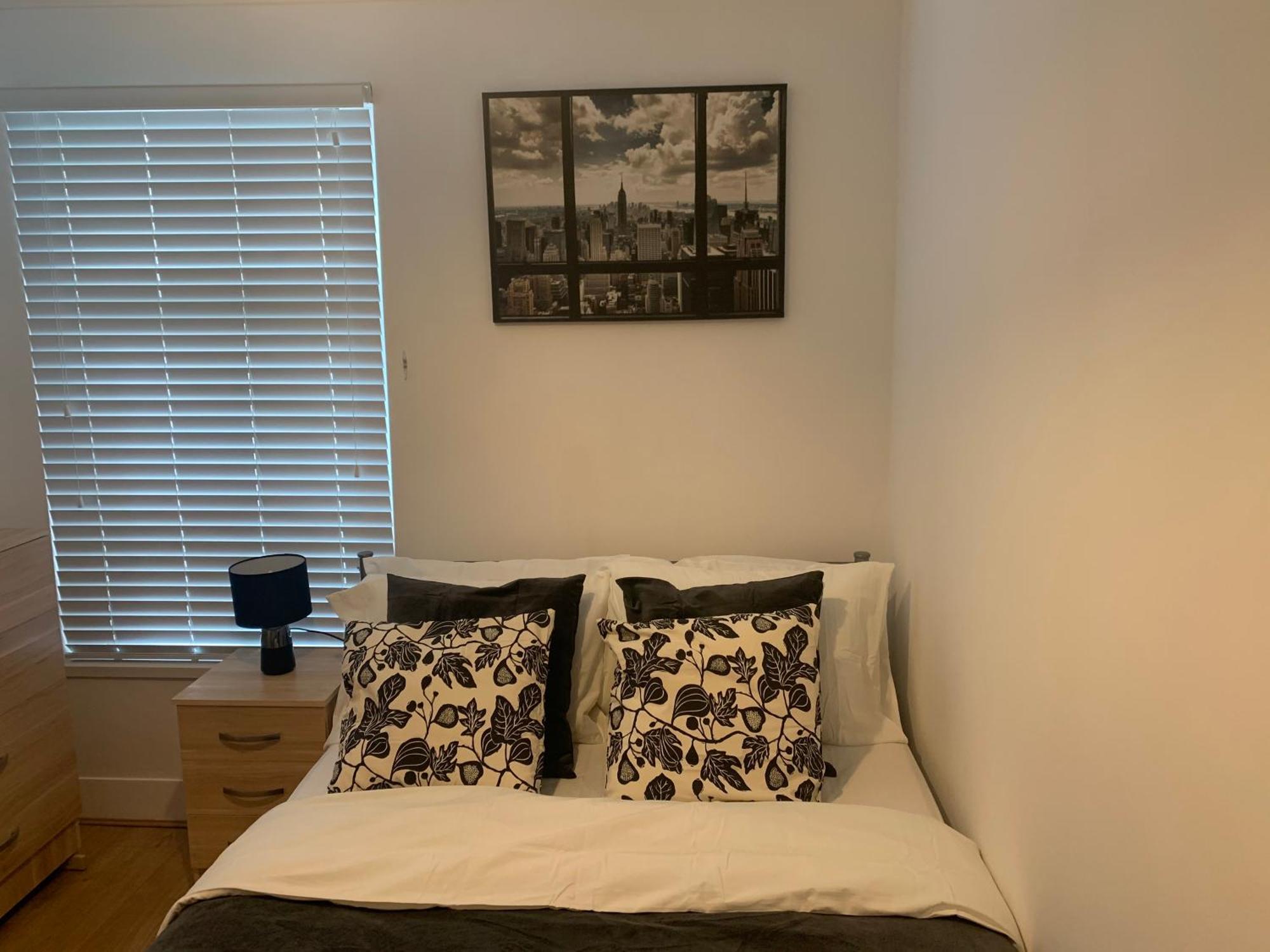 Central Stratford Cozy Double Room Londres Exterior foto